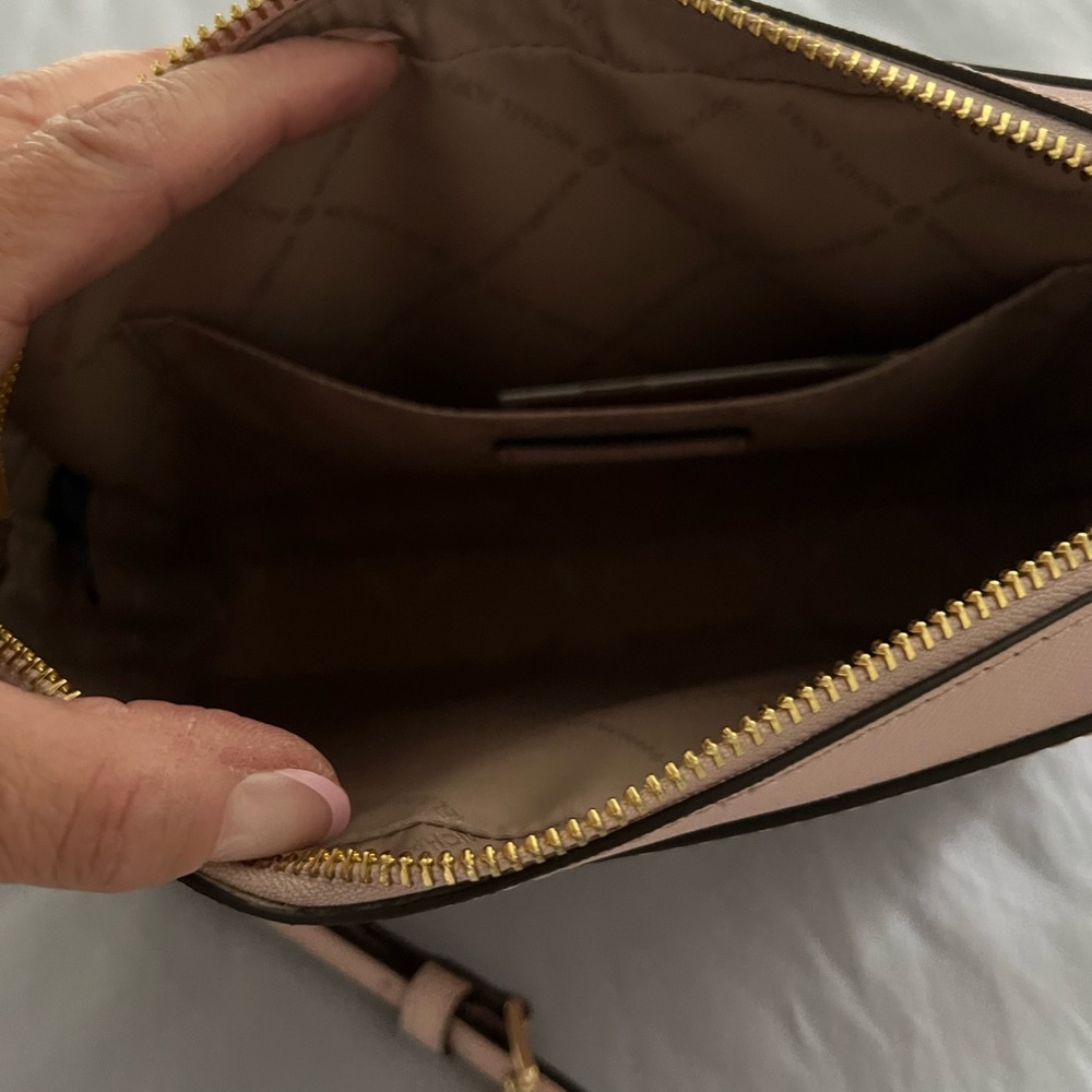 Michael Kors Blush Crossbody Bag and Wallet Set - Picture 3 of 5